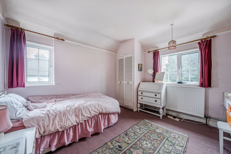 Bedroom- click for photo gallery